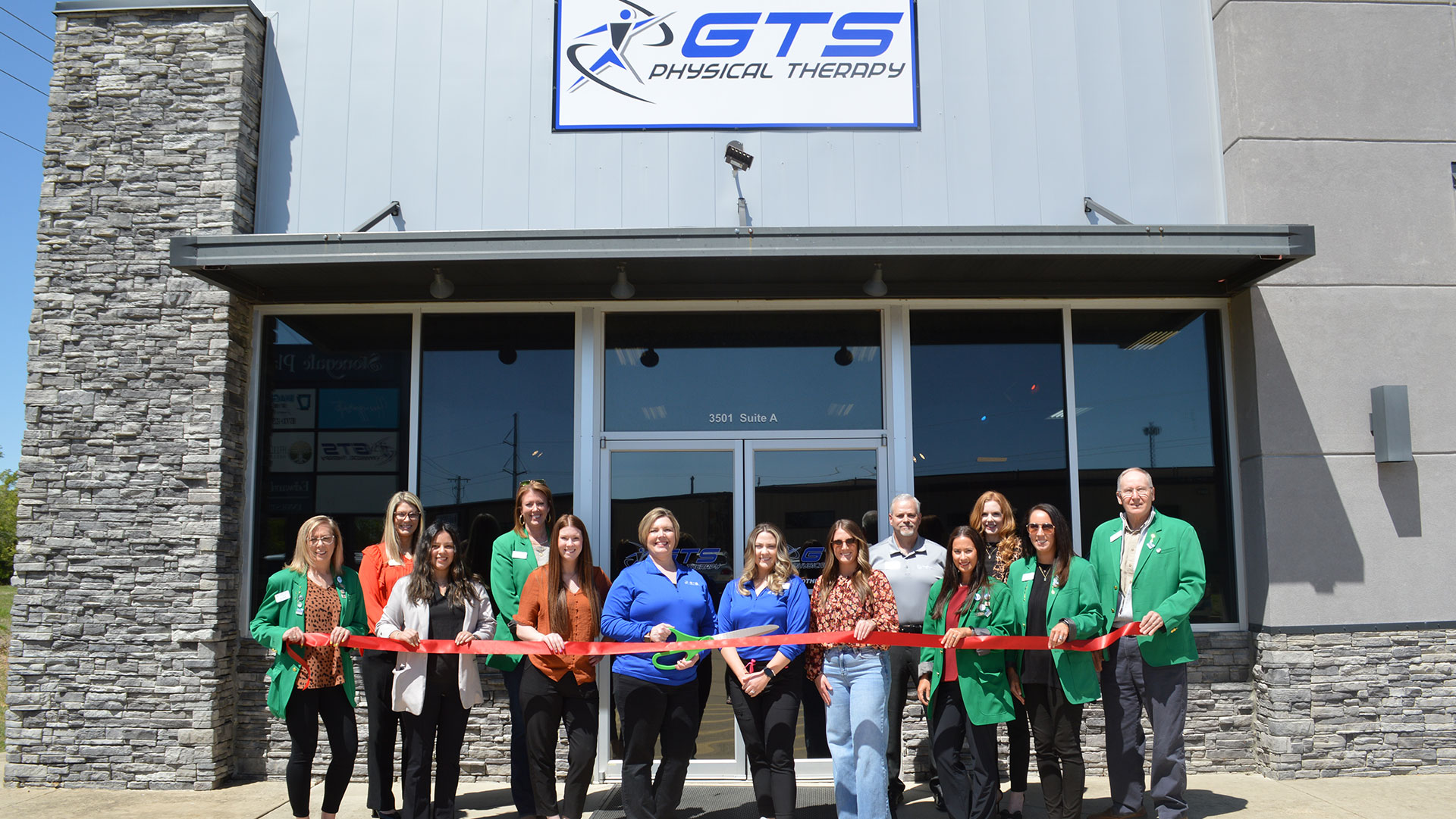 GTS Physical Therapy hosting a ribbon cutting!